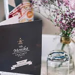 Boutique Monika