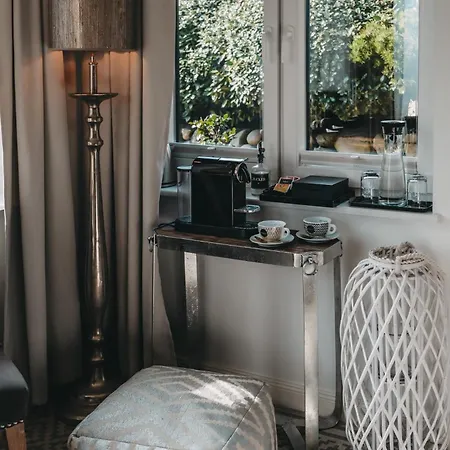 Otel Boutique Monika 3*