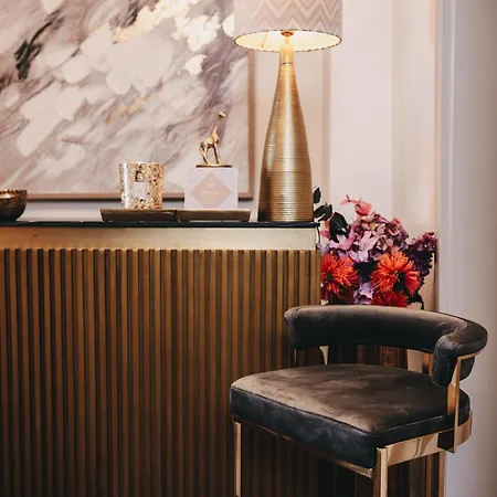 ホテル Boutique Monika