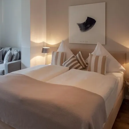 Boutique Monika Hotel 3*